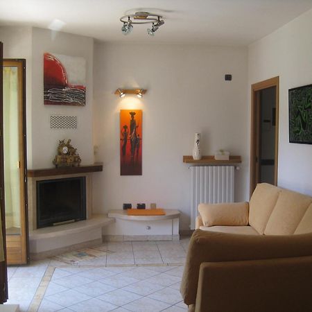 Villetta Nembra Edolo Esterno foto